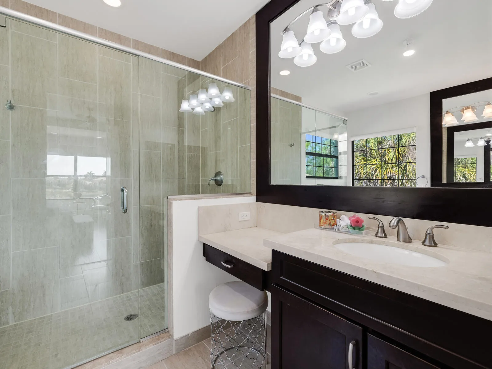 8256 Bradford Way Parkland FL 33076 USA-