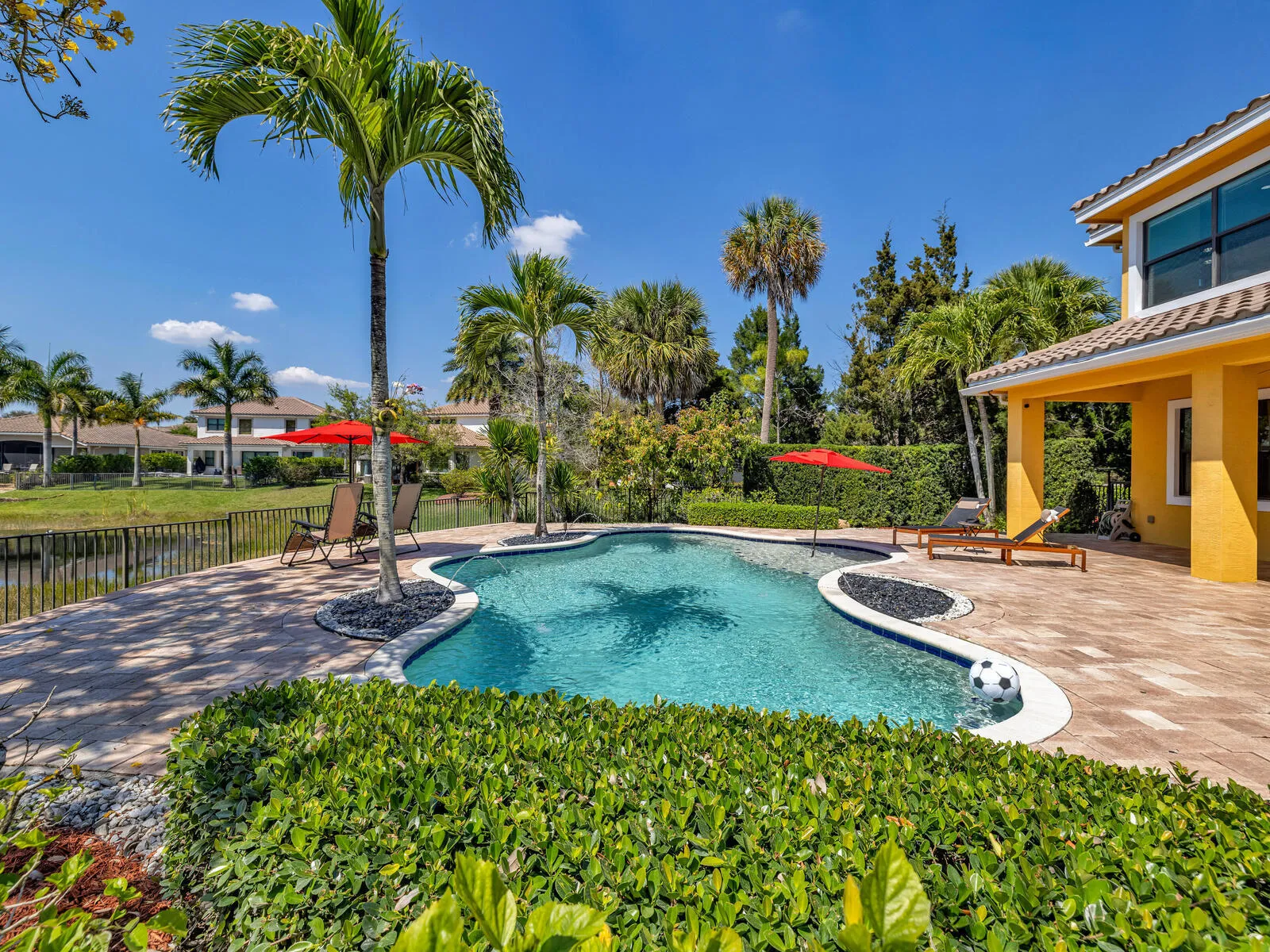 8256 Bradford Way Parkland FL 33076 USA-