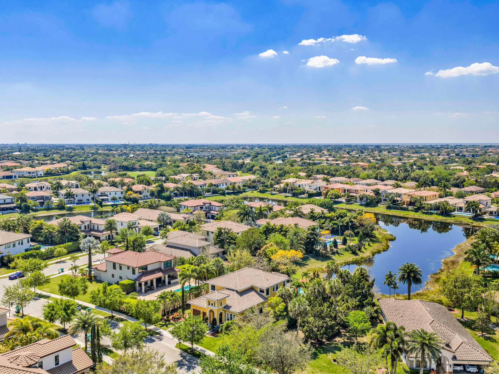 8256 Bradford Way Parkland FL 33076 USA-