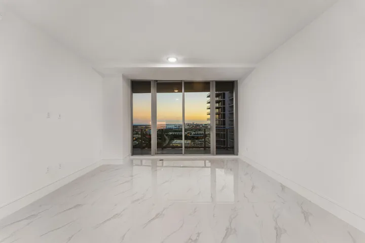 Living Area; South; Sunset (photo)