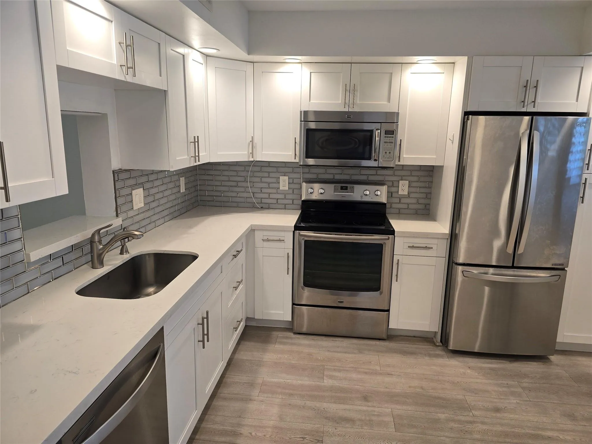 Kitchen 1
