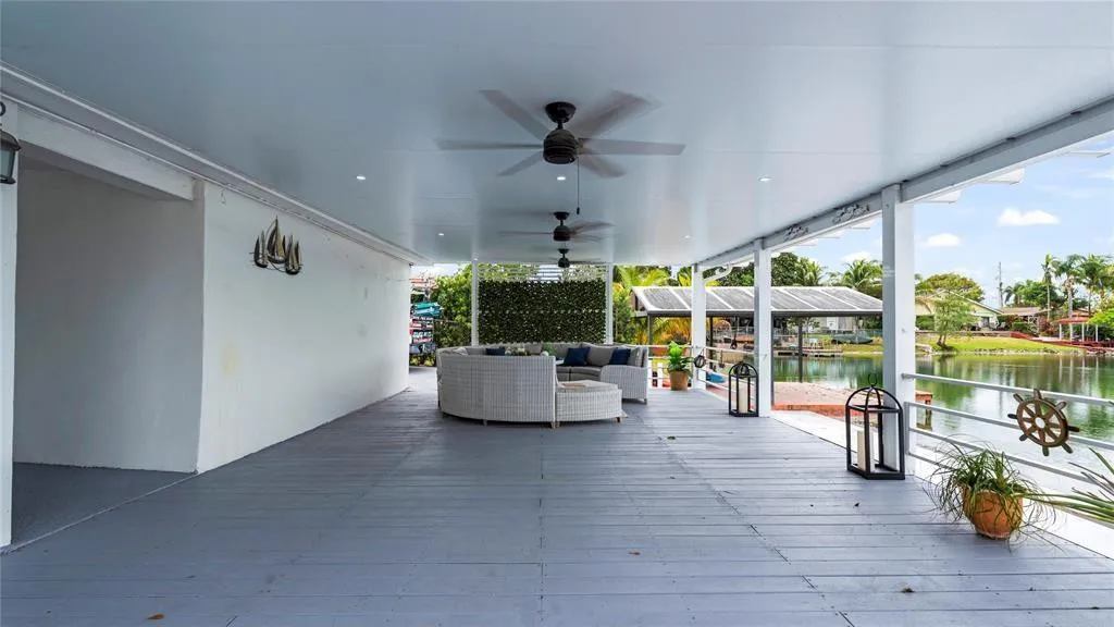 Property photo 50