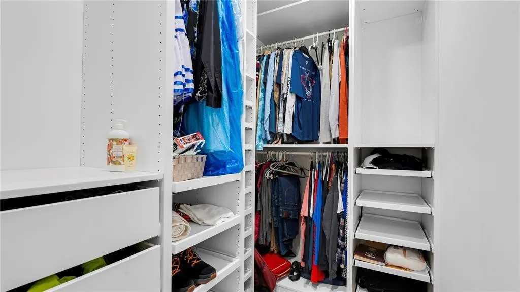 Property photo 46