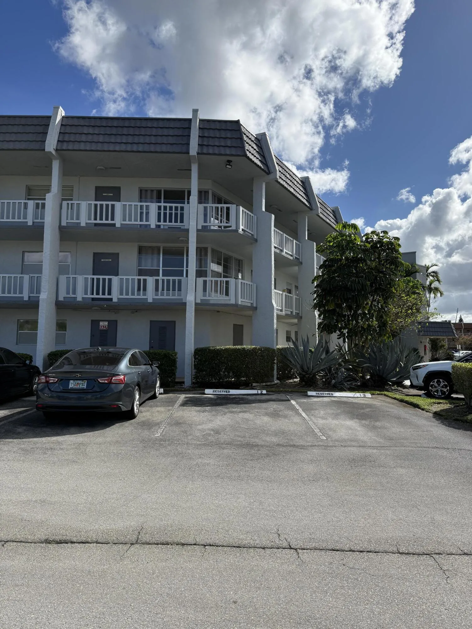 6650 Royal Palm Blvd C-205 Pictures IMG_