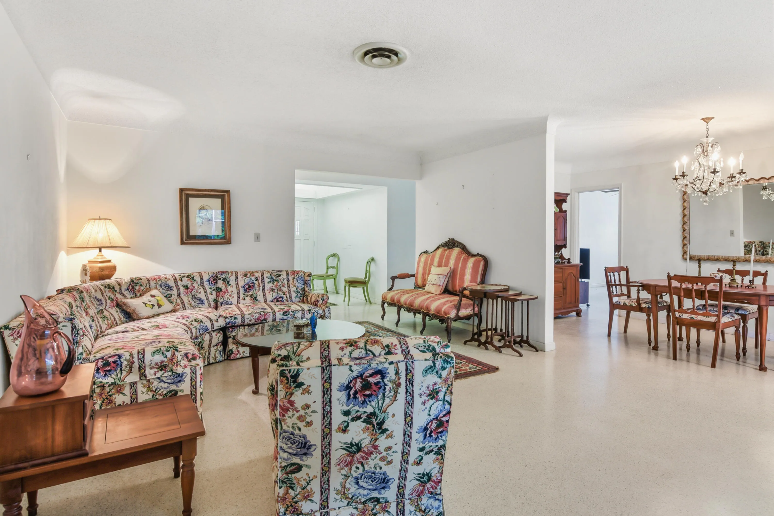 91 SW 11th Ave_Lois Ronan_8 copy
