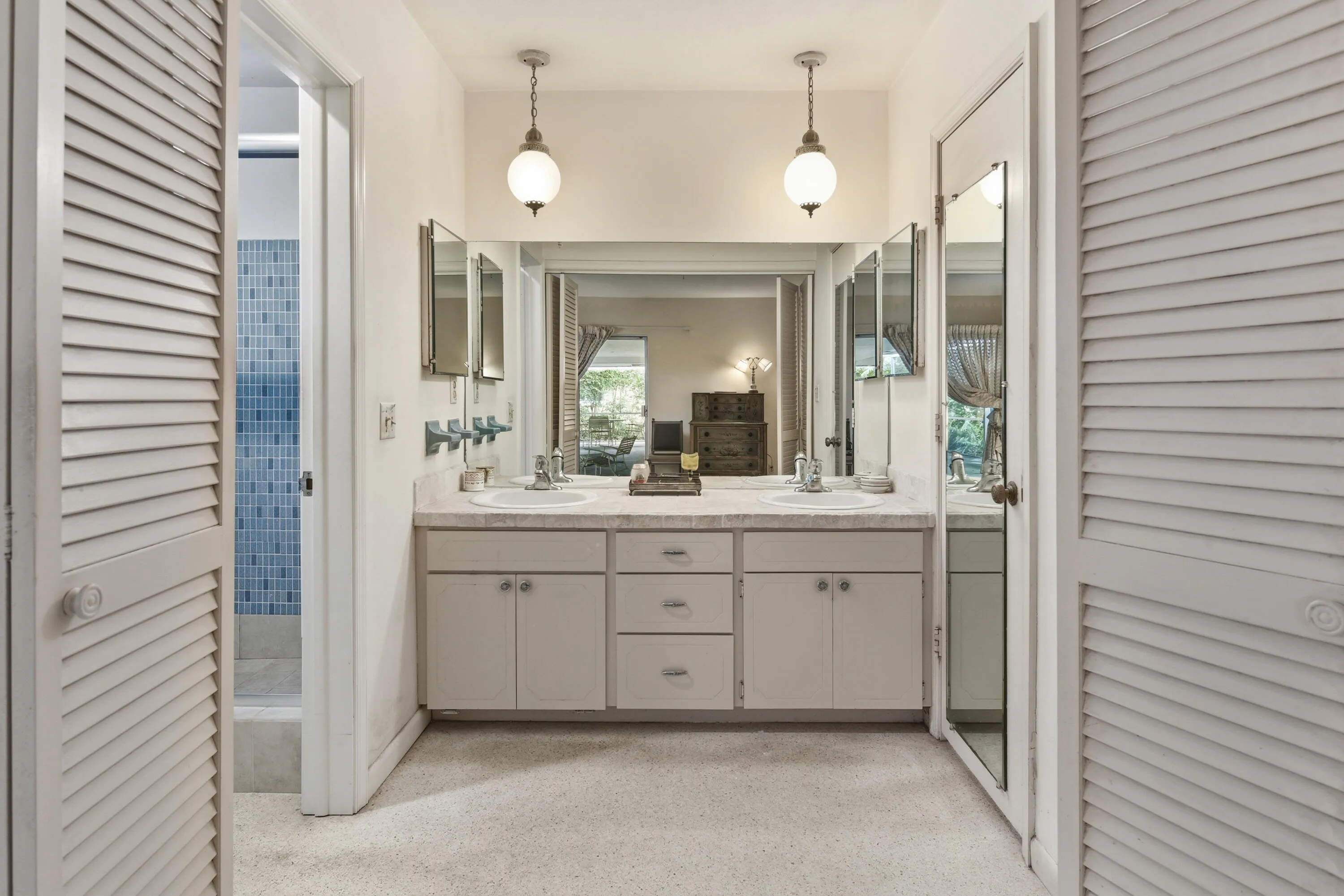 91 SW 11th Ave_Lois Ronan_40