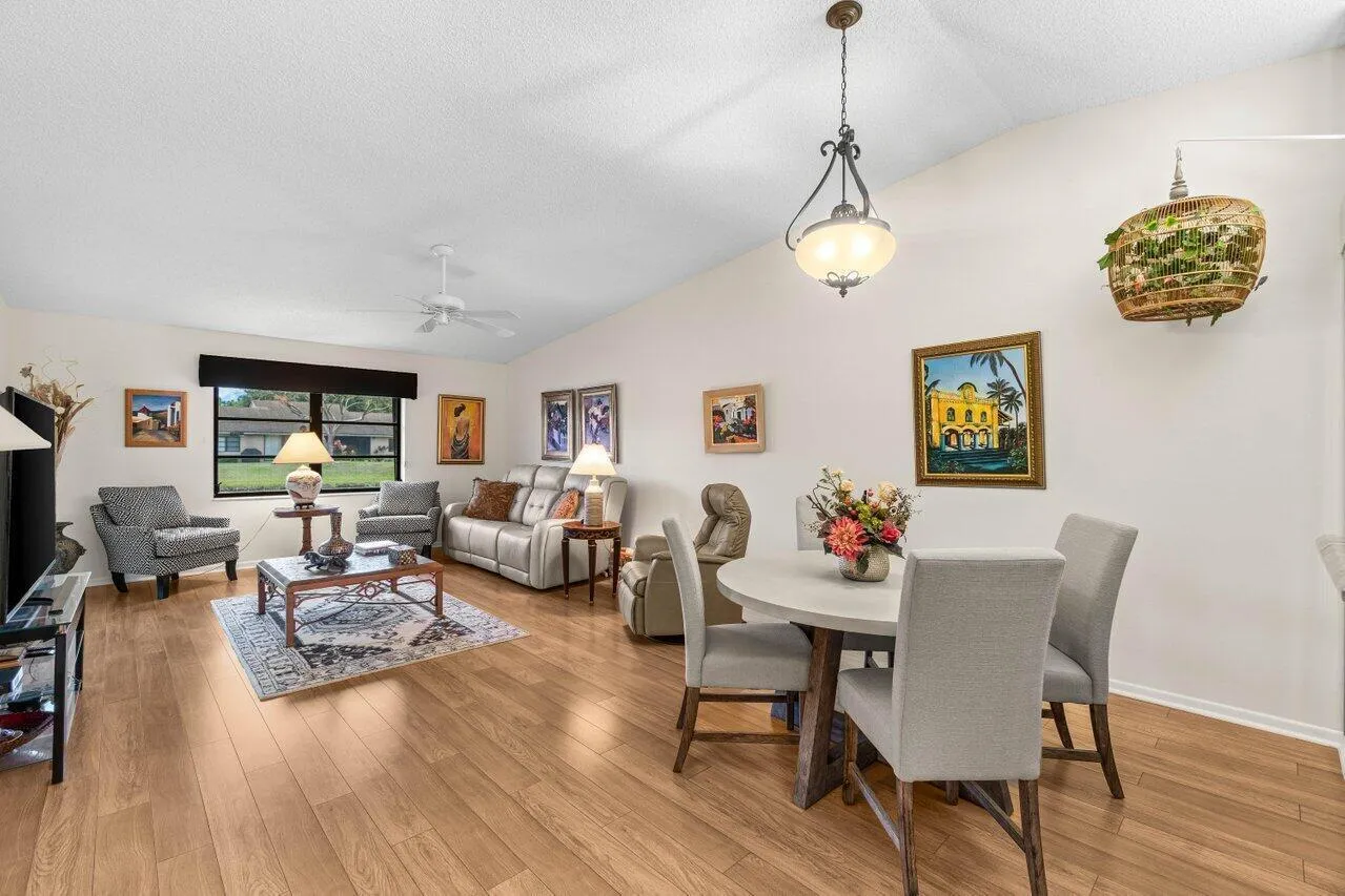 010-8286SpringlakeDrive-BocaRaton-FL-334