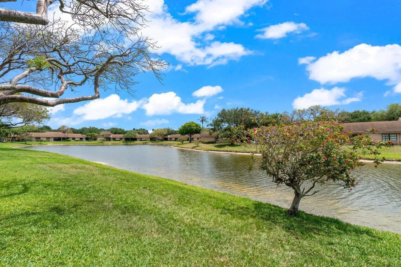 030-8286SpringlakeDrive-BocaRaton-FL-334