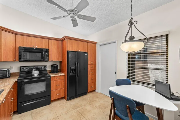 007-8286SpringlakeDrive-BocaRaton-FL-334