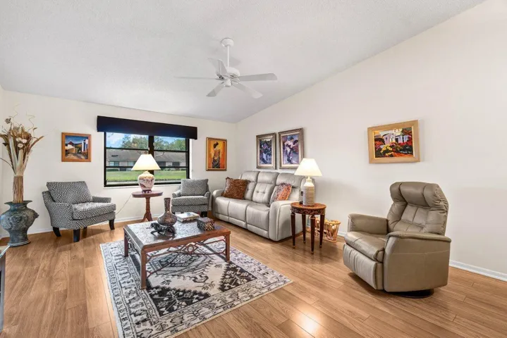 011-8286SpringlakeDrive-BocaRaton-FL-334