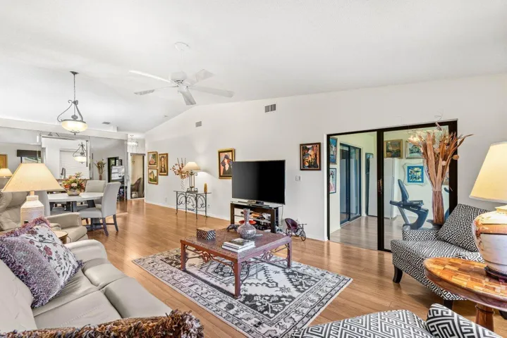 015-8286SpringlakeDrive-BocaRaton-FL-334