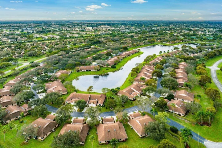 047-8286SpringlakeDrive-BocaRaton-FL-334