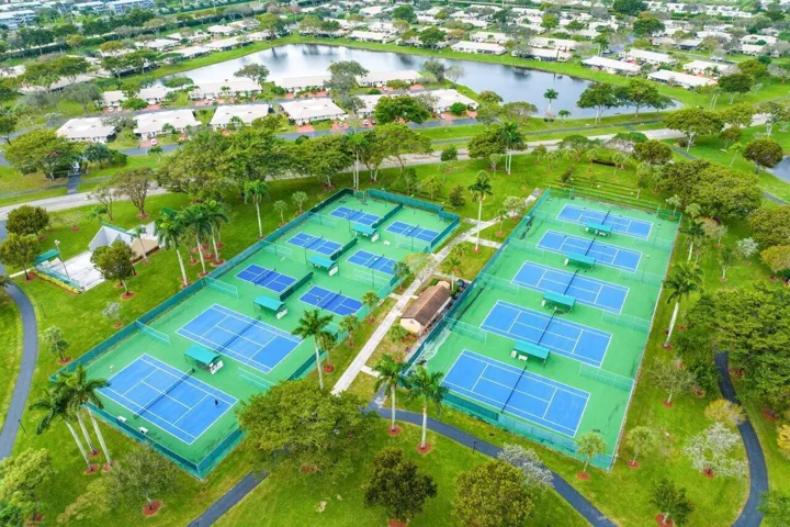 042-8286SpringlakeDrive-BocaRaton-FL-334