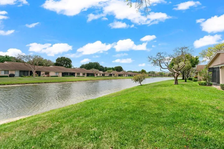 032-8286SpringlakeDrive-BocaRaton-FL-334