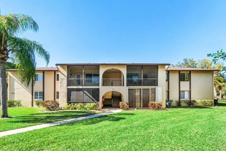 001-322PineRidgeCircle-A2-Greenacres-FL-