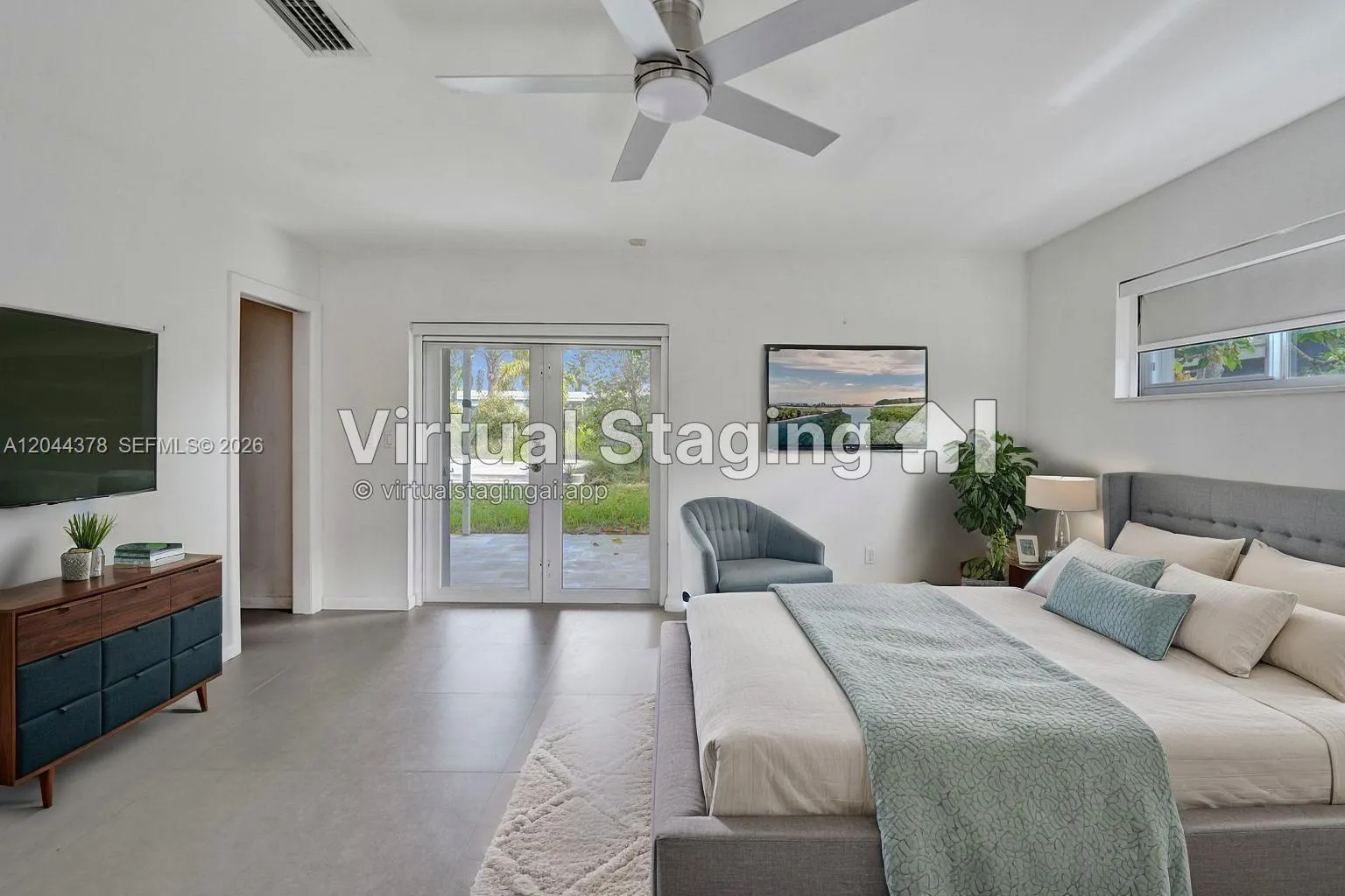 Virtually staged