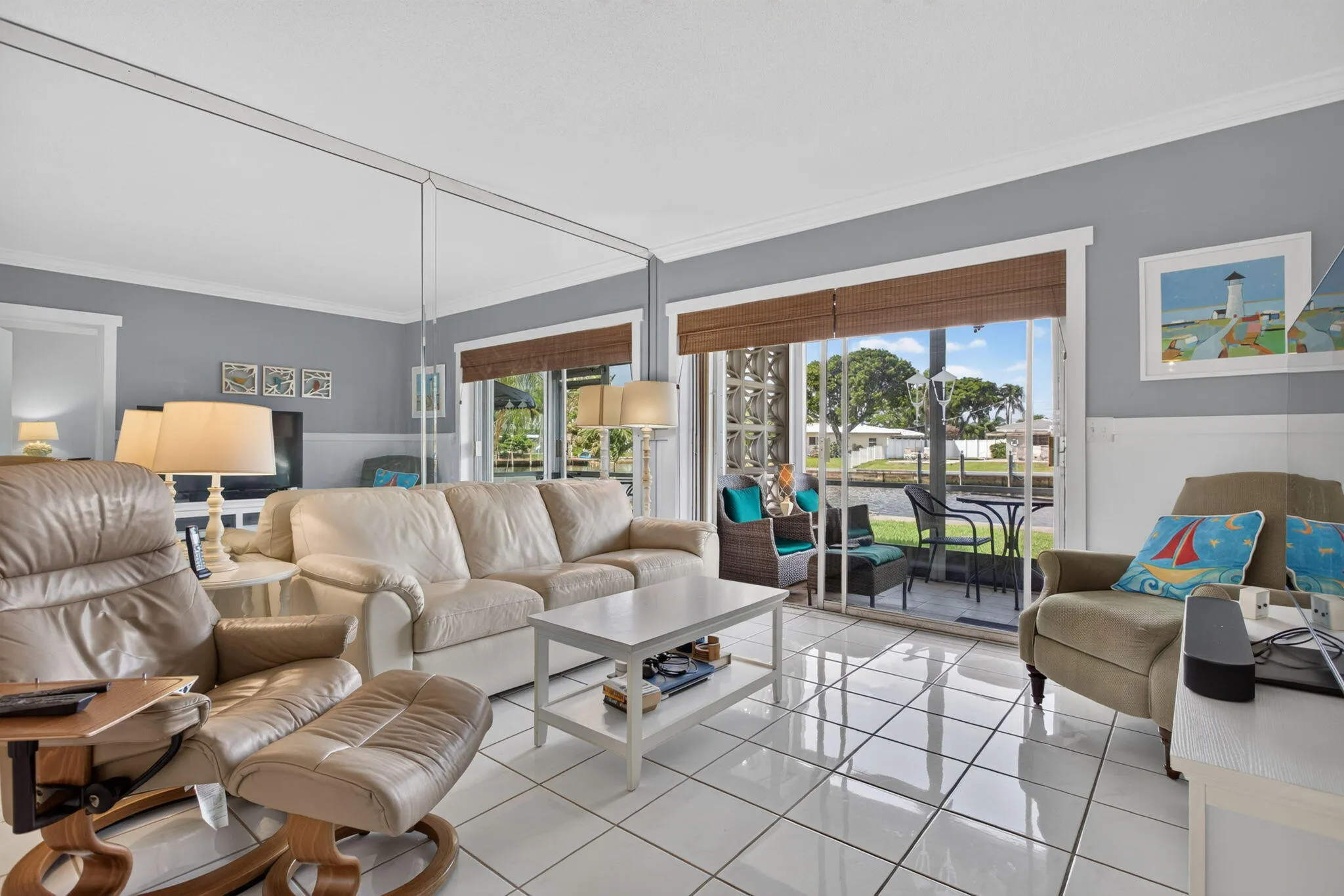 22-web-or-mls-298 Interiors-2176