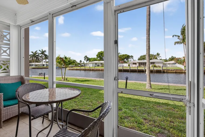 25-web-or-mls-298 Interiors-2193