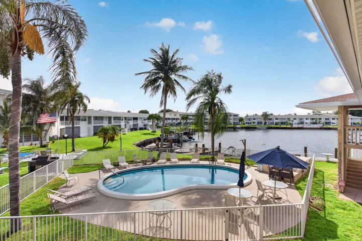 6-web-or-mls-298 Interiors-2091 (1)
