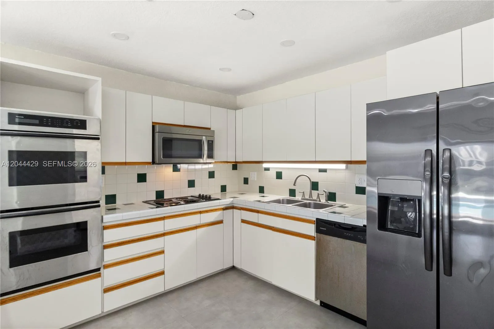 Property photo 15
