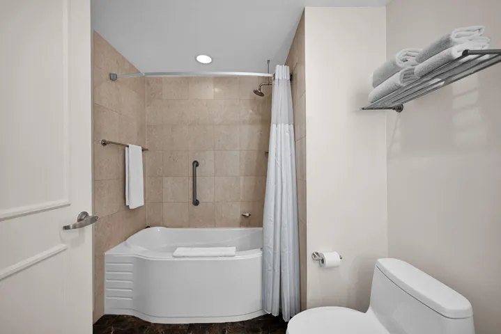Unit A 2nd Bath