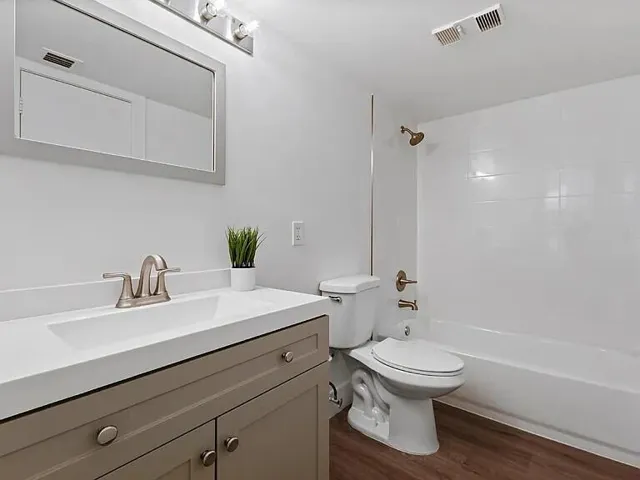 2fb0f44306d353bfb556e98956b55bba-cc_ft_7