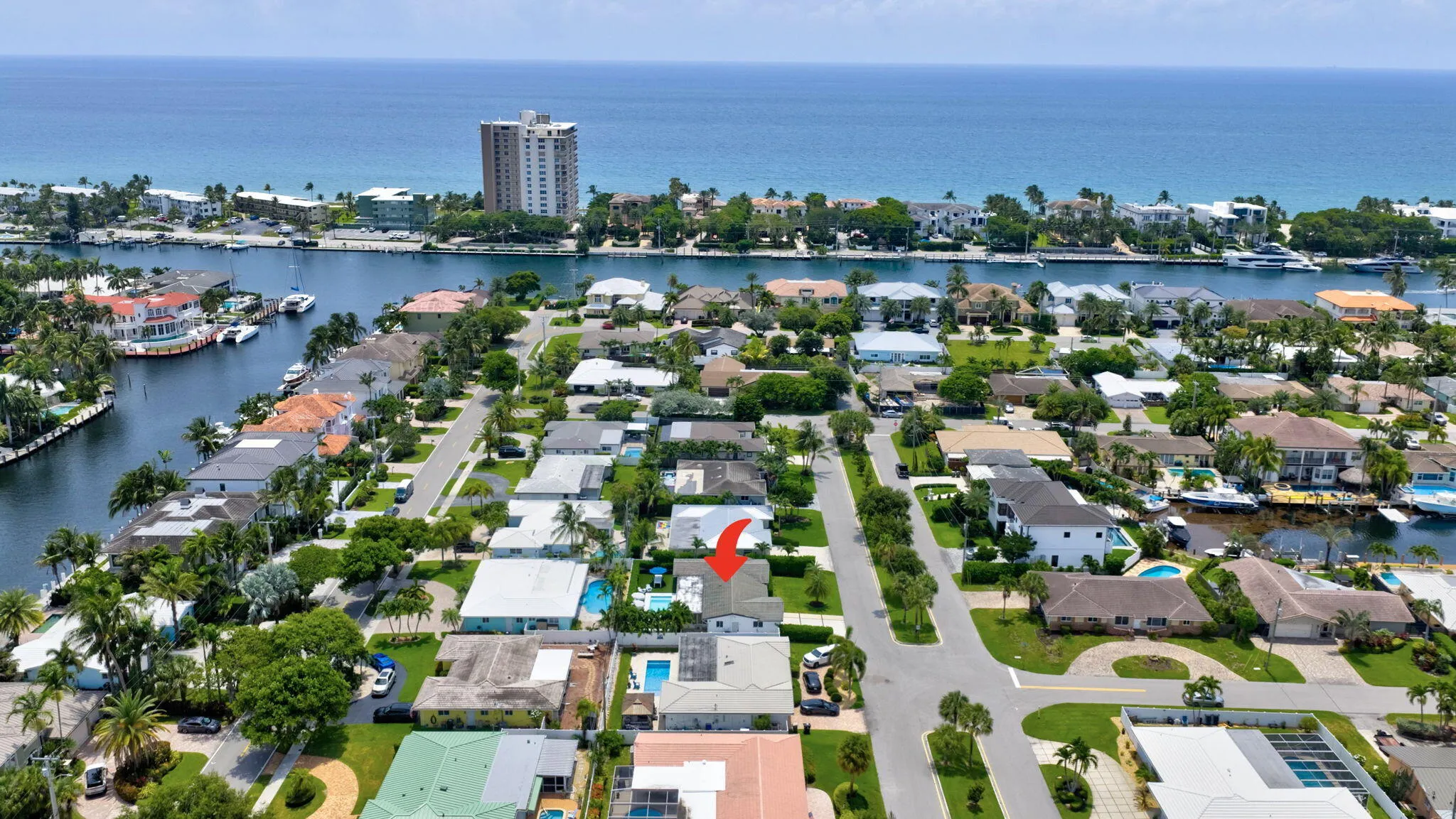 Close to the beach!