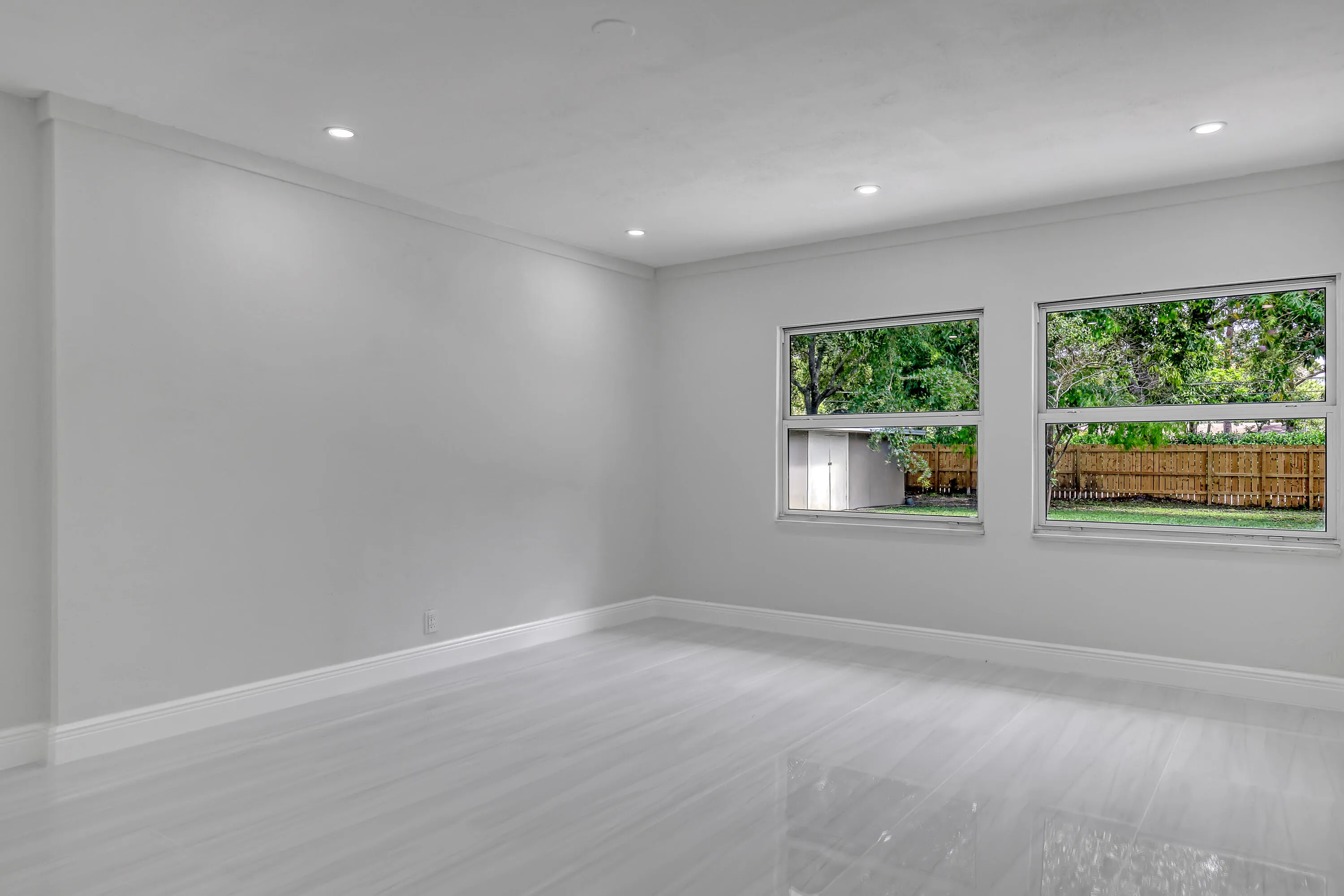 6185 White Oak (34)
