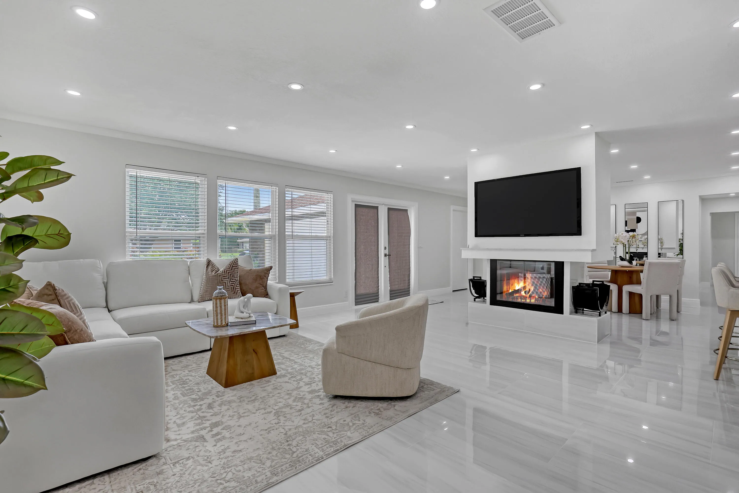 6185 White Oak (5)f