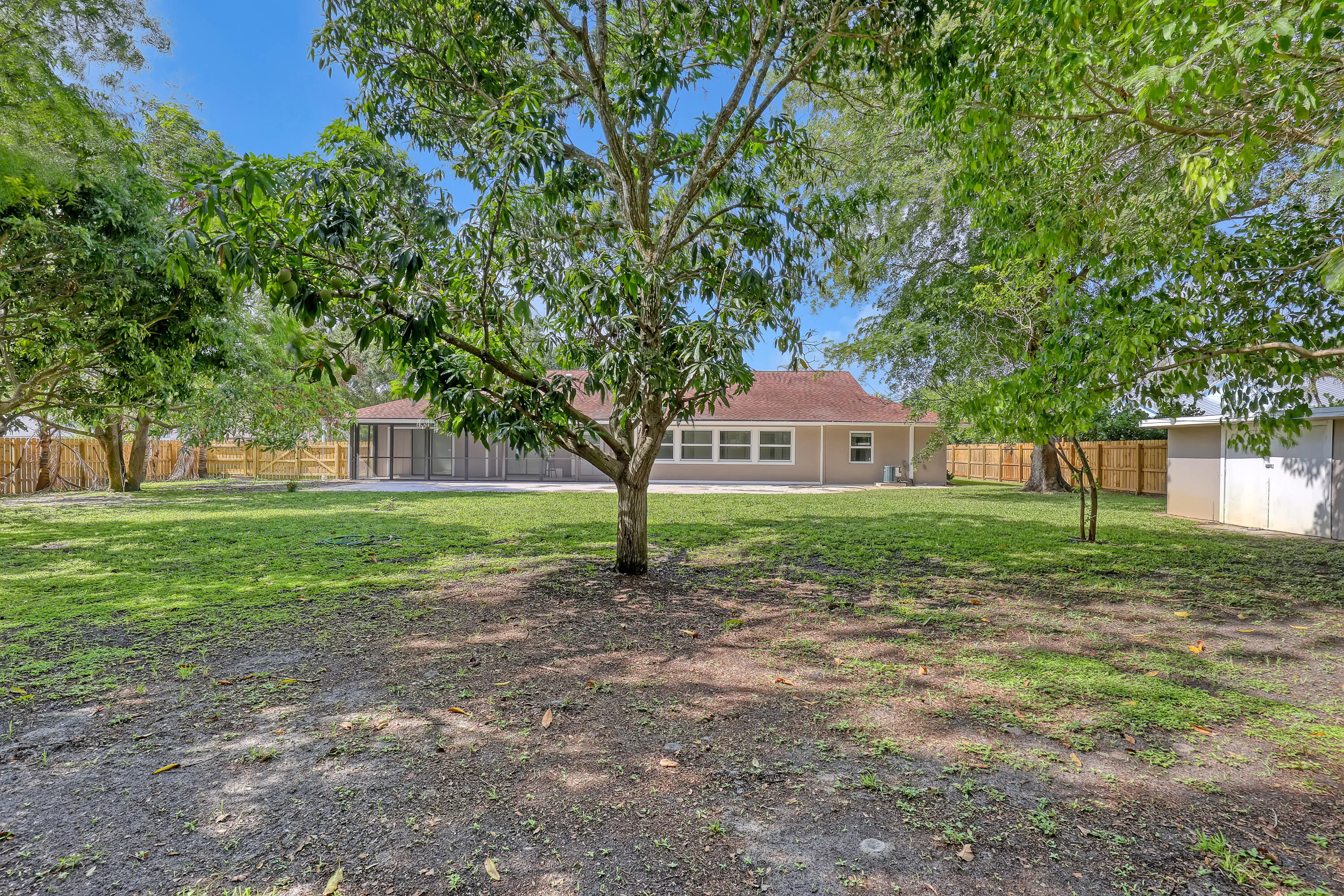 Property photo 43