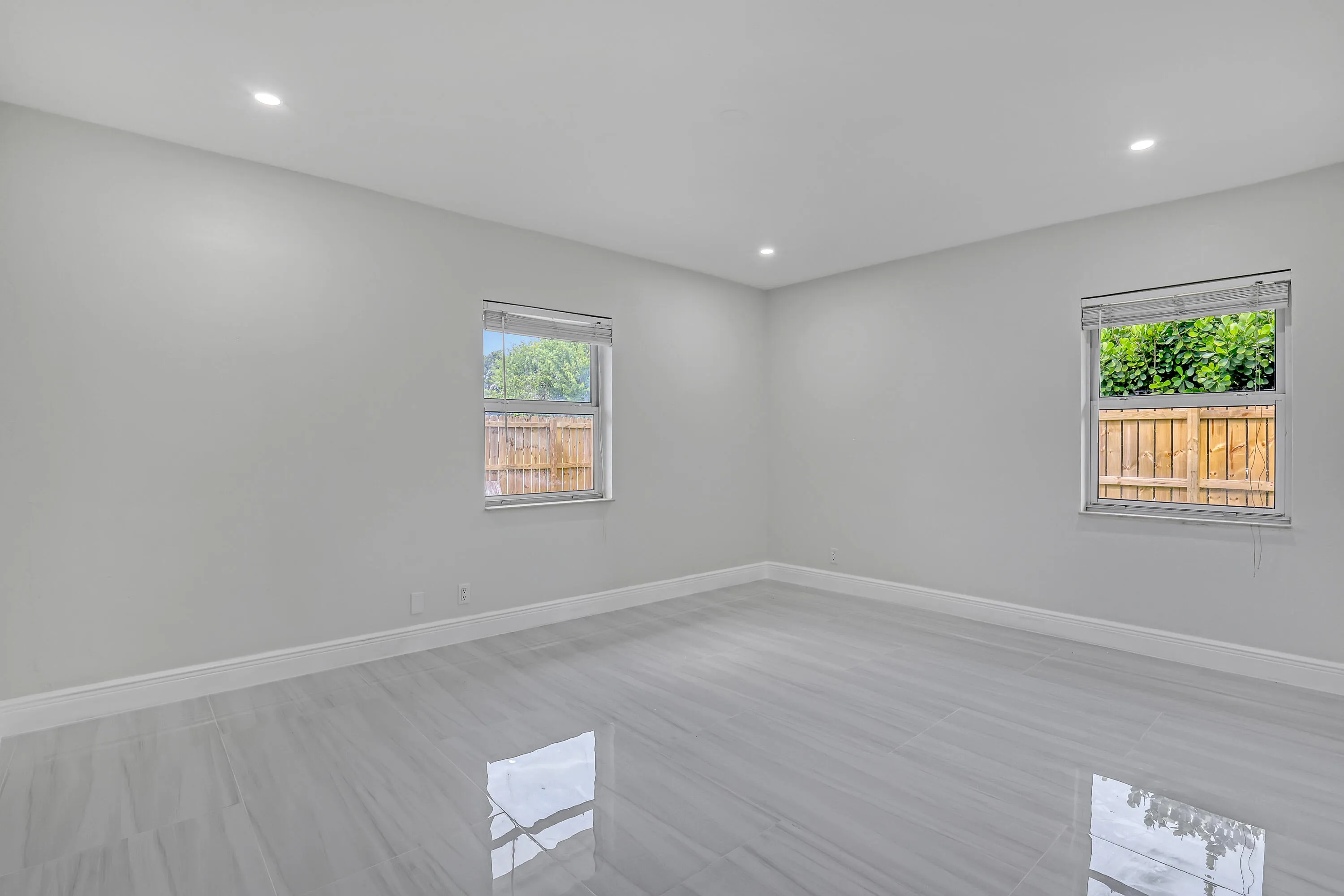 6185 White Oak (38)
