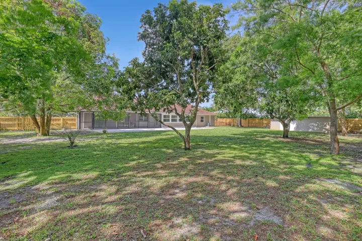 6185 White Oak (56)