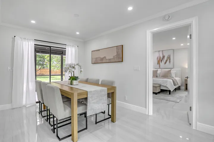 6185 White Oak (6)