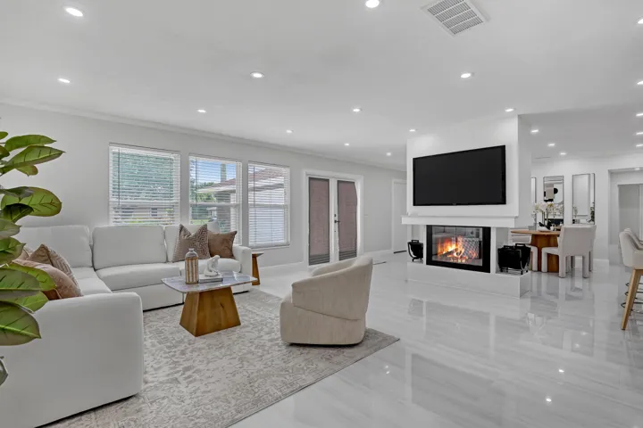 6185 White Oak (5)f