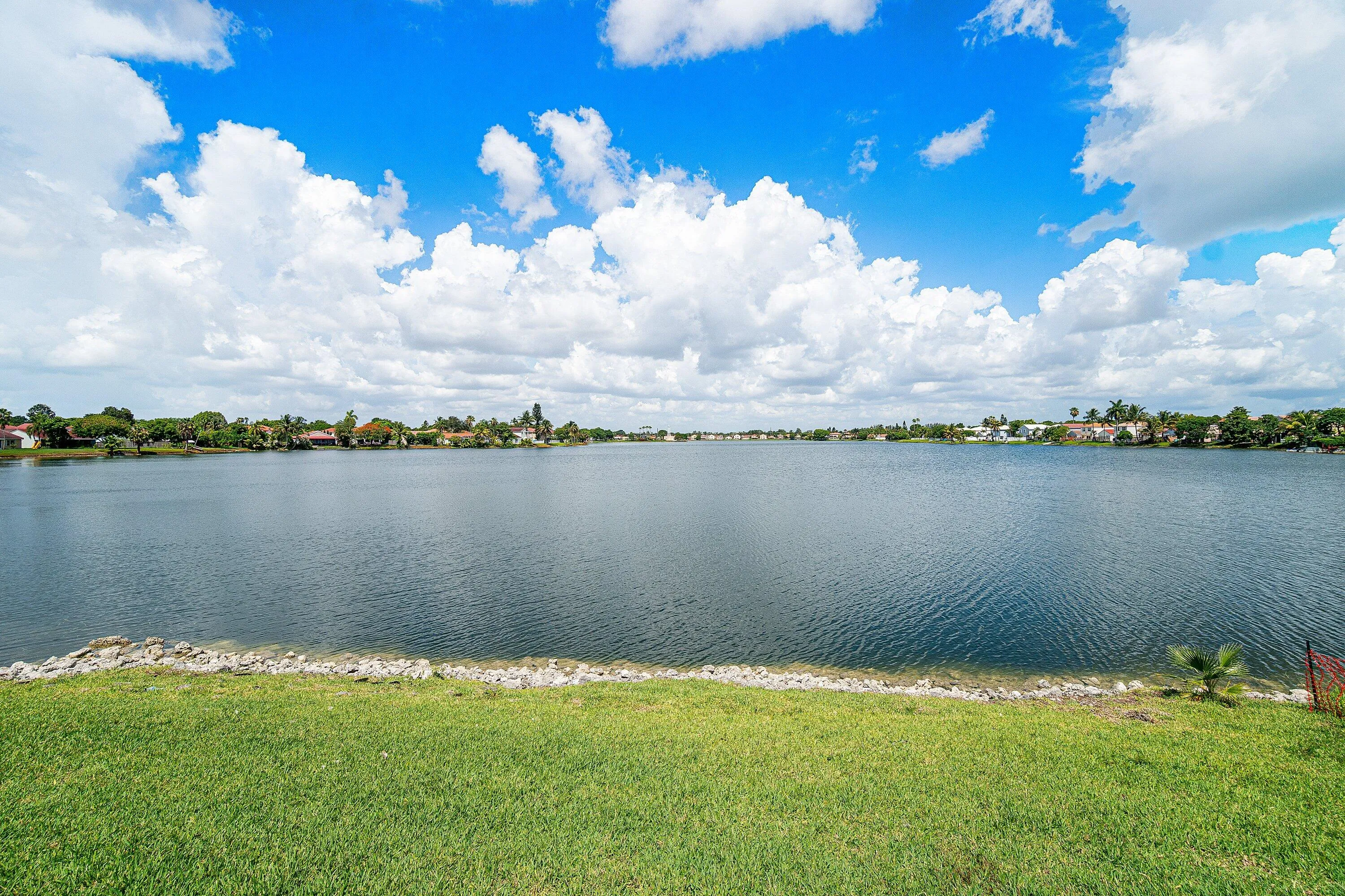 032-6561FernStreet-Margate-FL-33063-SMAL