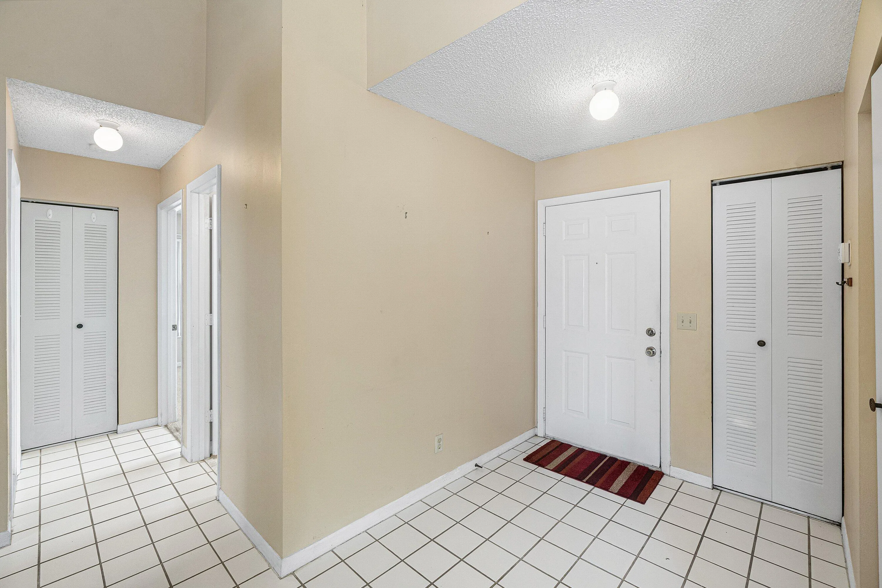 005-6561FernStreet-Margate-FL-33063-SMAL