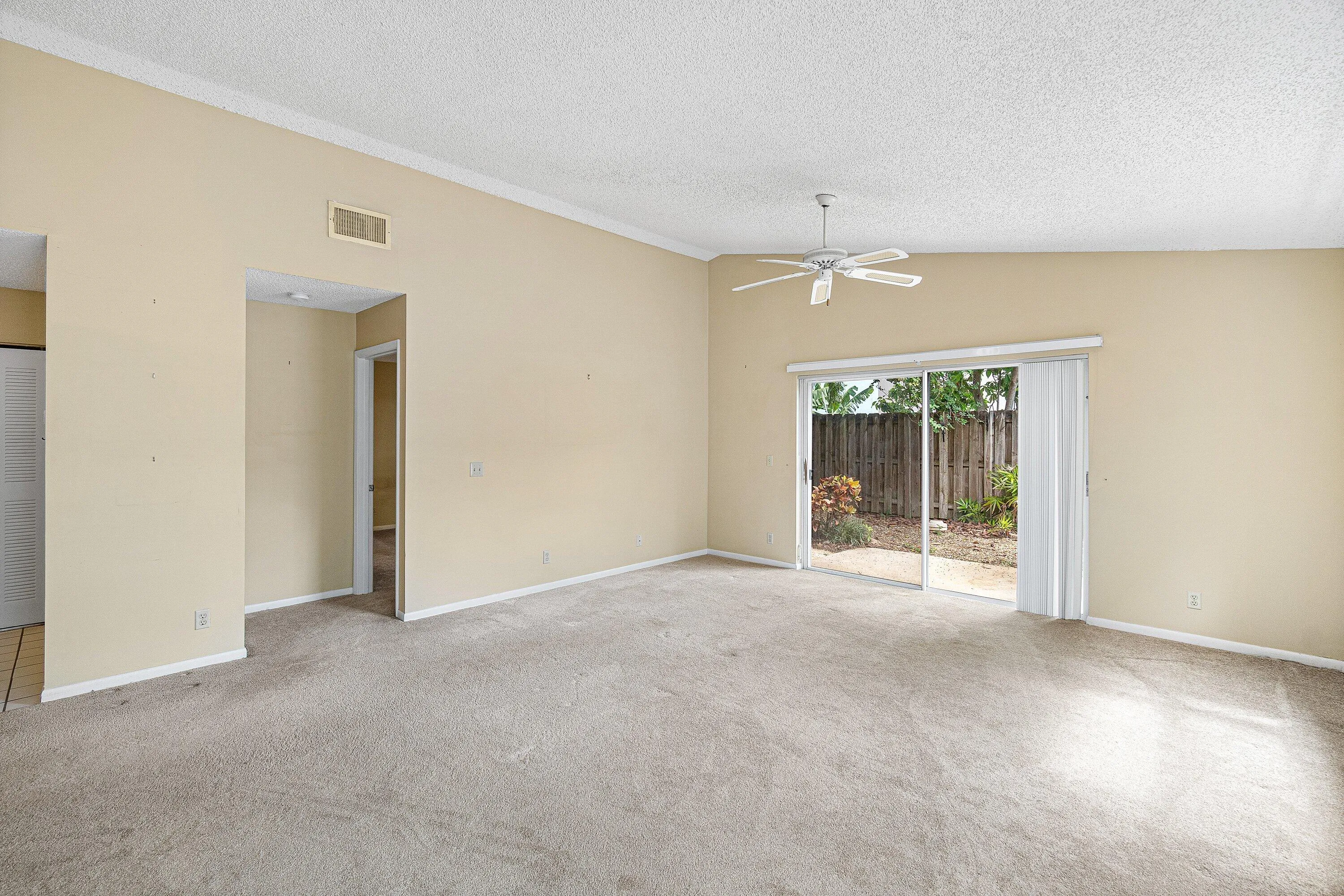 007-6561FernStreet-Margate-FL-33063-SMAL