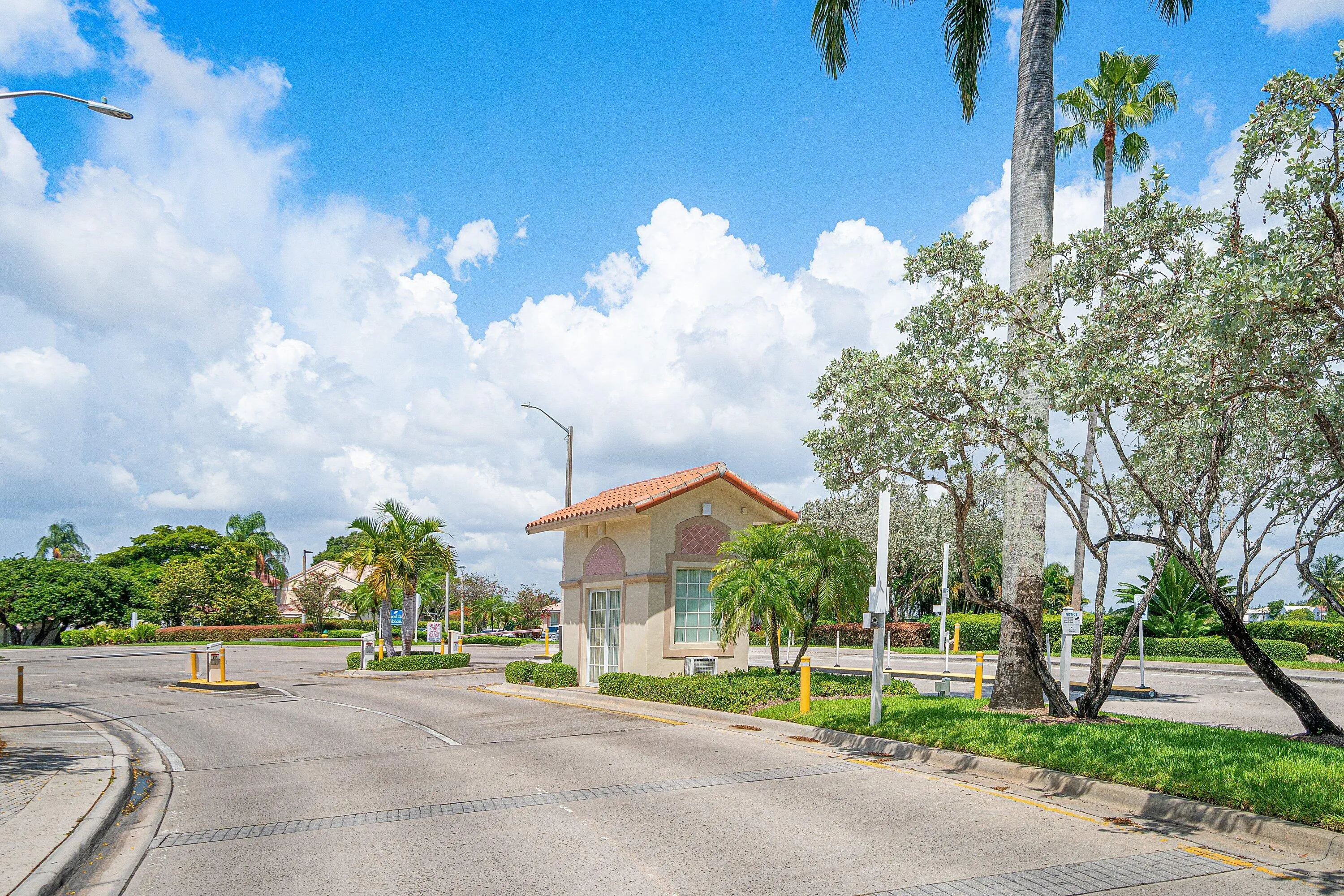 033-6561FernStreet-Margate-FL-33063-SMAL