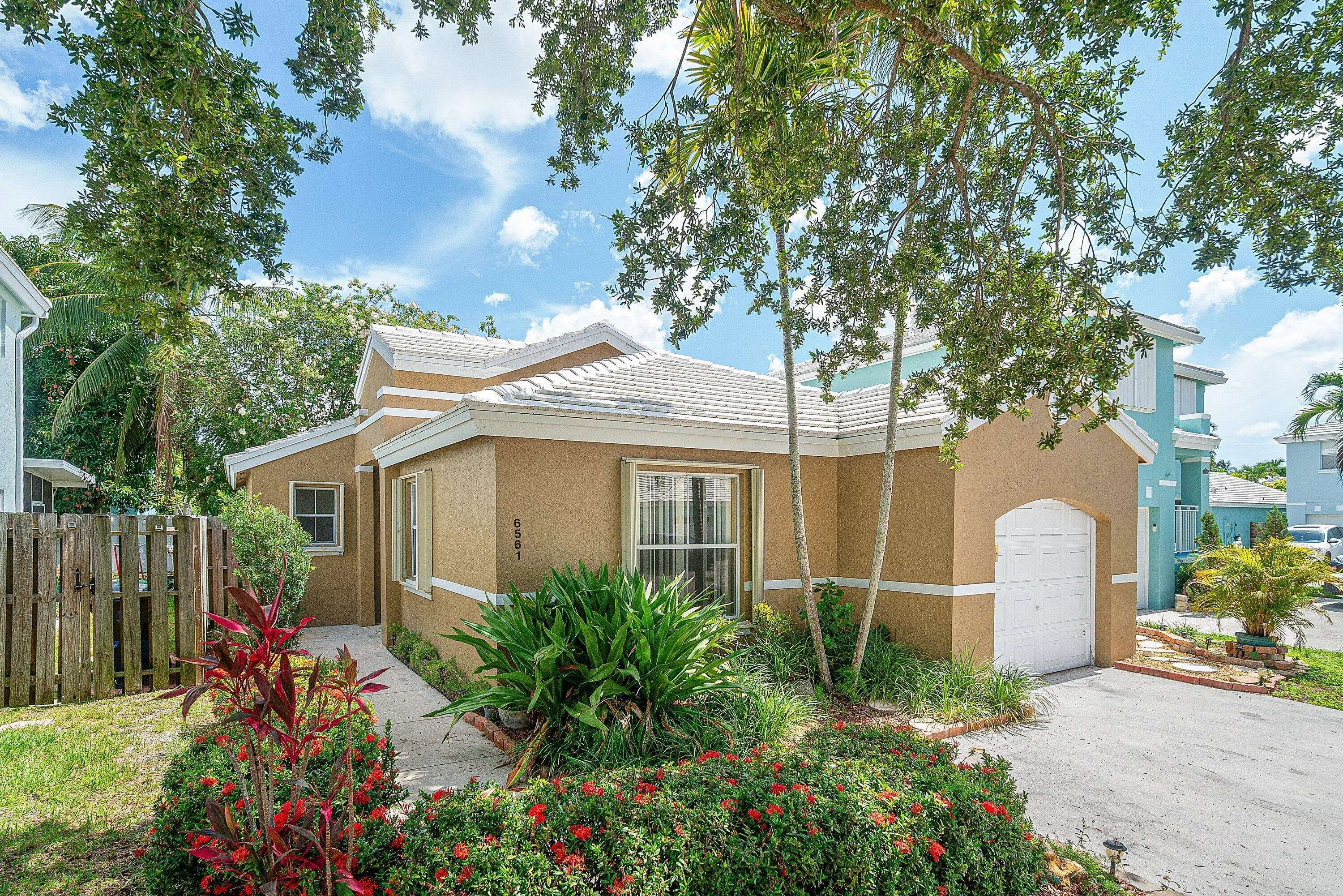 003-6561FernStreet-Margate-FL-33063-SMAL