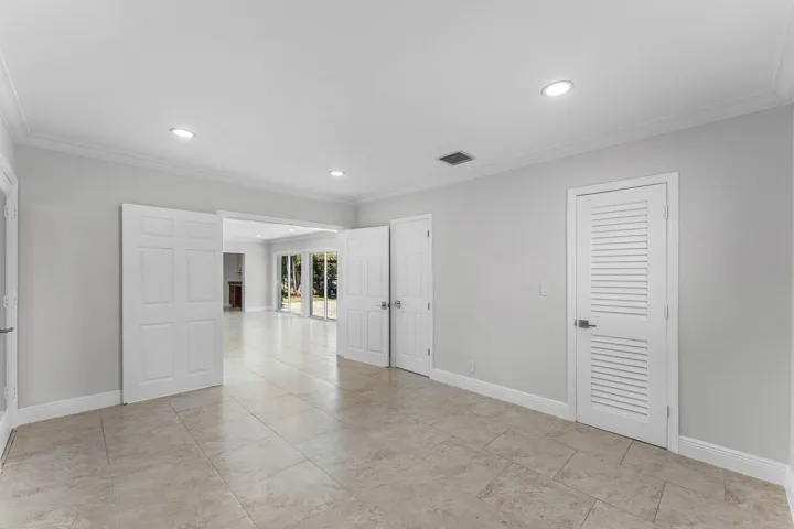 020-1525Southeast6thStreet-DeerfieldBeac