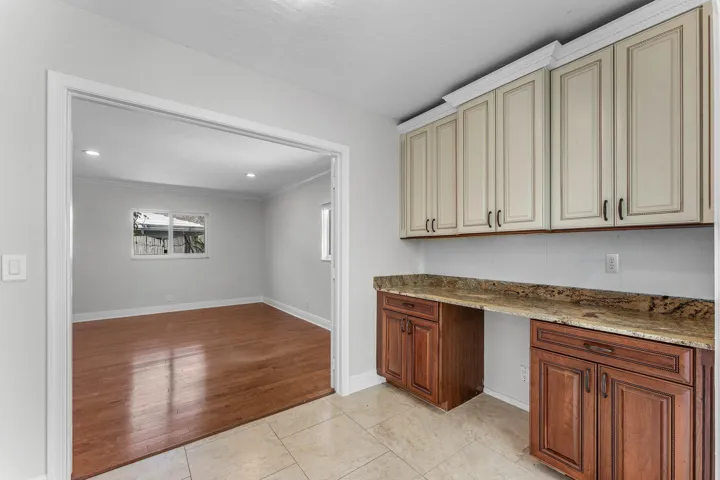013-1525Southeast6thStreet-DeerfieldBeac