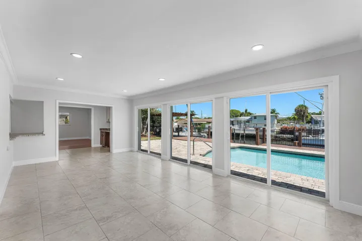 018-1525Southeast6thStreet-DeerfieldBeac