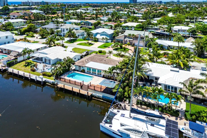 047-1525Southeast6thStreet-DeerfieldBeac