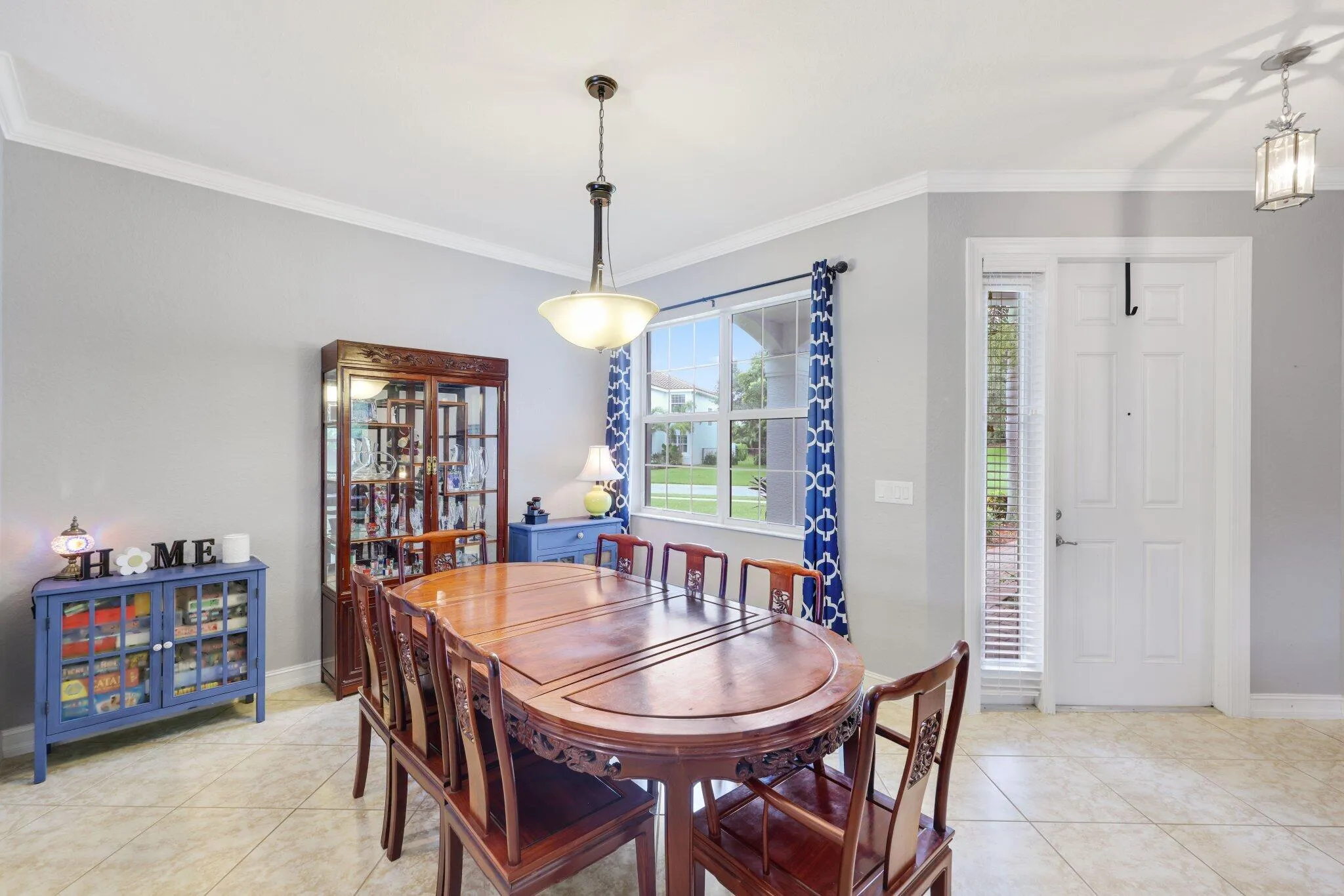 8396 Calabria Lakes Drive - 12.jpg-SMALL