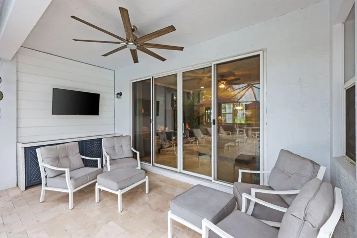 8396 Calabria Lakes Drive - 35.jpg-SMALL