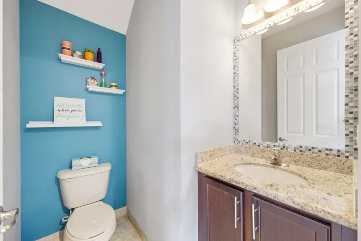 8396 Calabria Lakes Drive - 15.jpg-SMALL