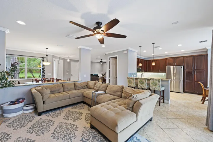 8396 Calabria Lakes Drive - 18.jpg-SMALL