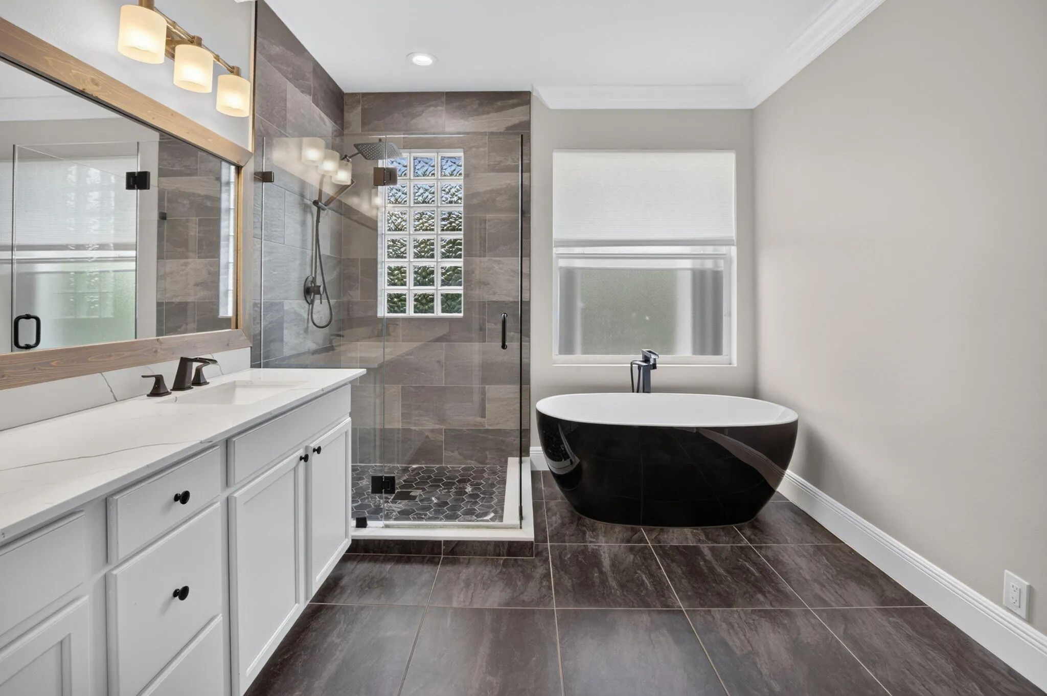 Owners Bathroom