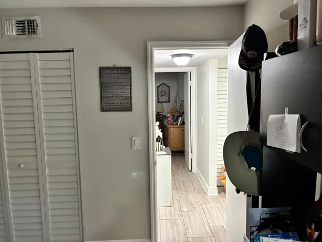 Guest 3rd bedroom, currently an office.