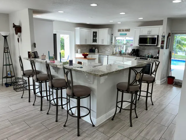 Fabulous, open concept, remodeled kitchen, wonderful for Entertainment, and having some coffee, or breakfast.